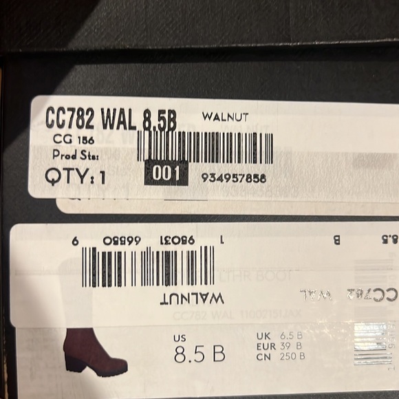 Coach Ciara Boot Size 8.5 MSRP: $350.00 New In Box. Certificate of authenticity - Picture 5 of 8